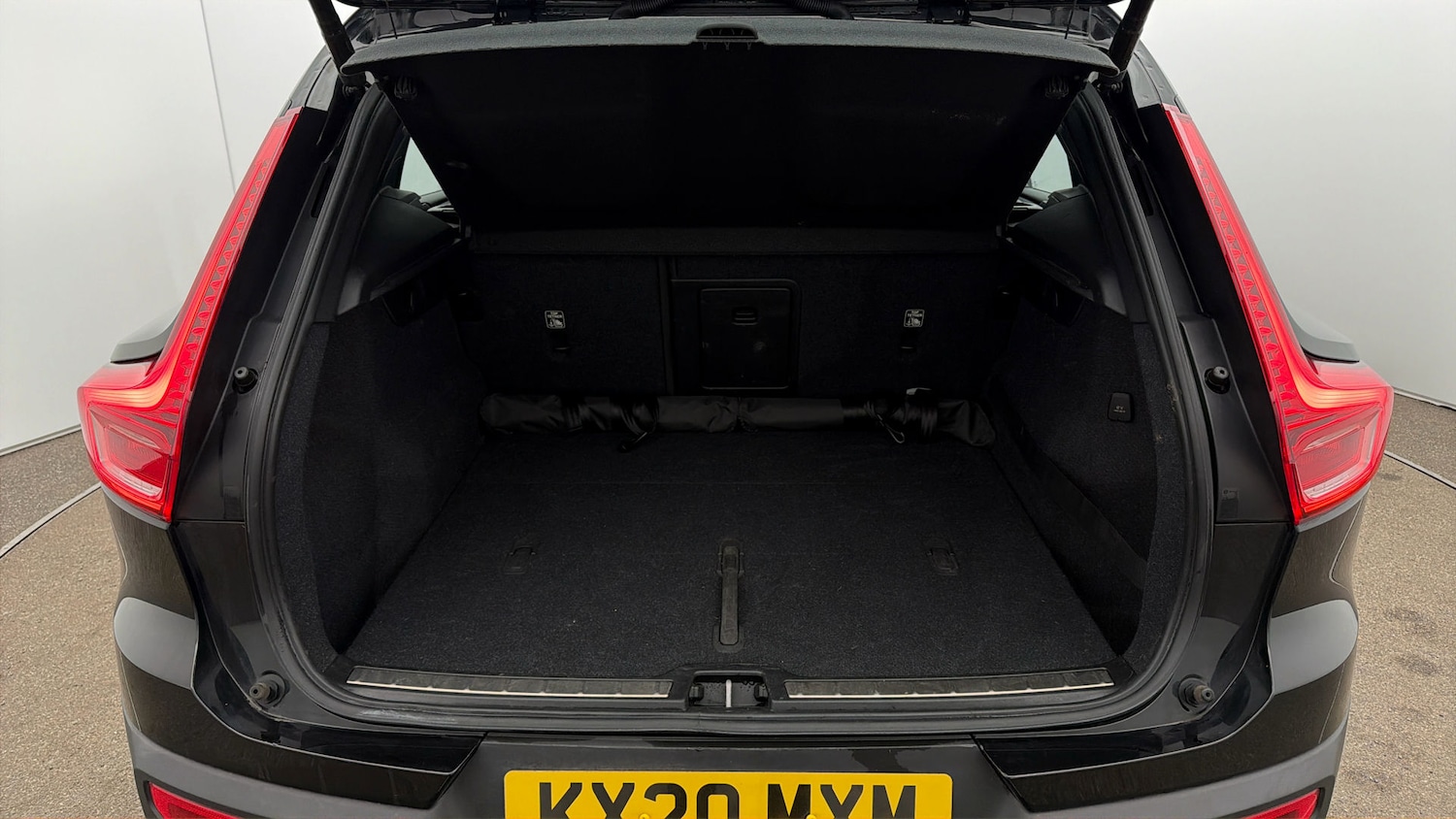 Used Volvo XC40 2020 for sale - 78123511: Photo 16