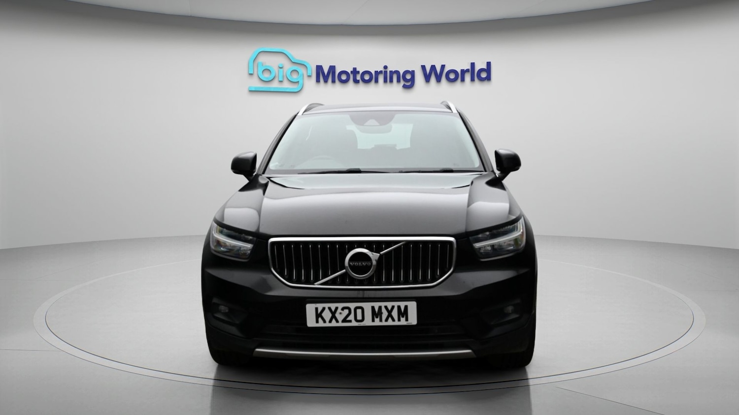 Used Volvo XC40 2020 for sale - 78123511: Photo 2
