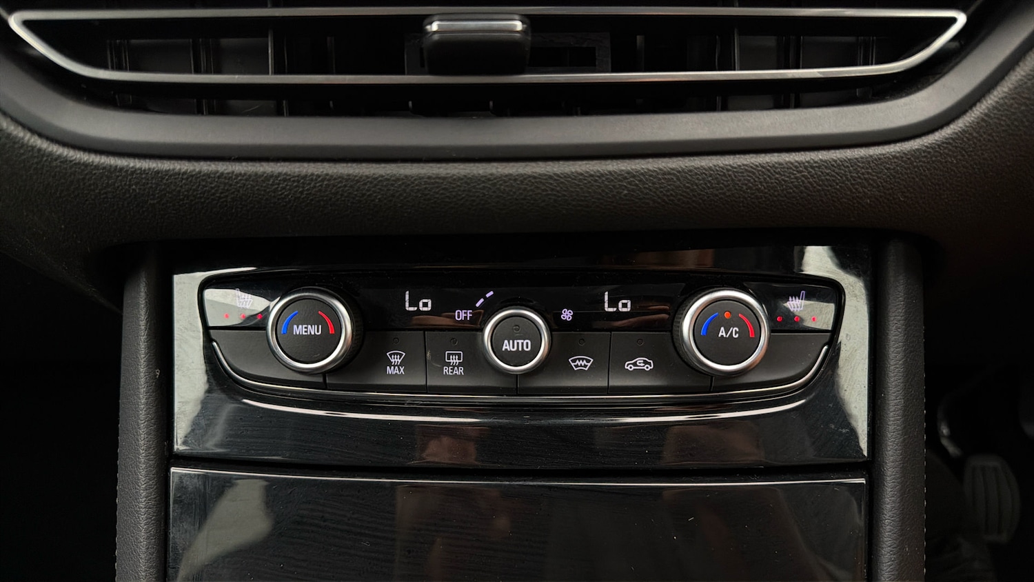 Used Vauxhall Grandland 2023 for sale - 78177282: Photo 11