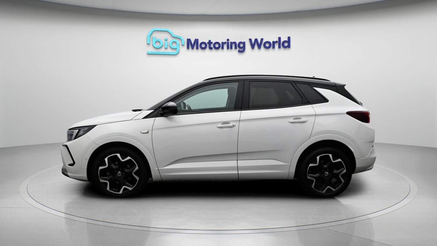 Used Vauxhall Grandland 2023 for sale - 78177282: Photo 4