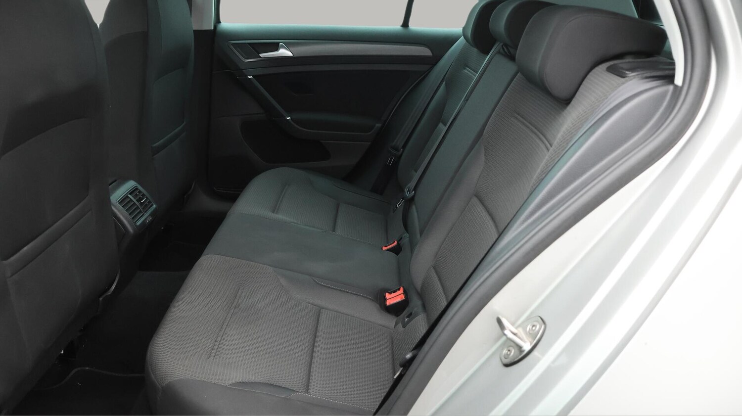 Used Volkswagen Golf 2020 for sale - 76012595: Photo 17