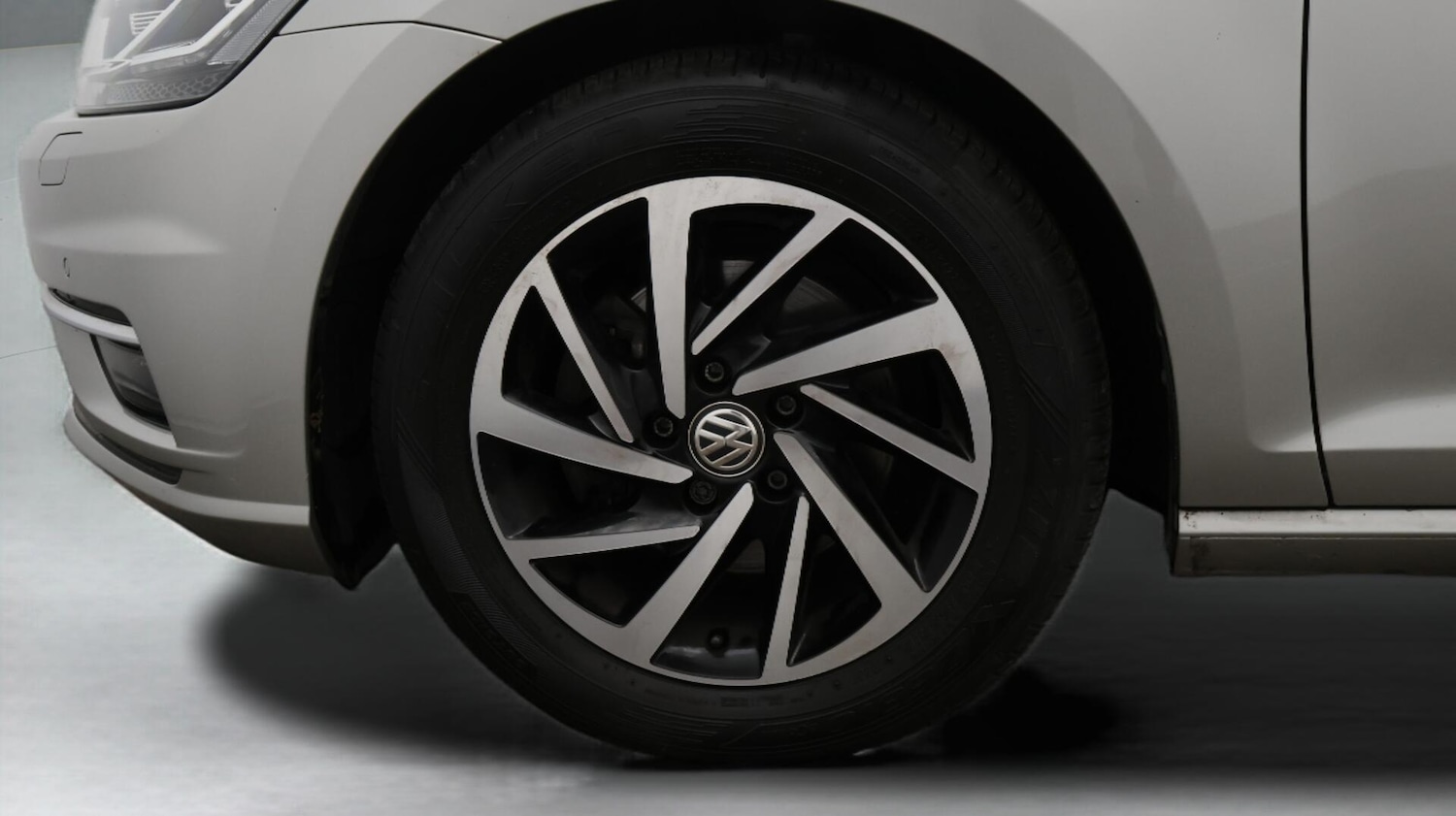 Used Volkswagen Golf 2020 for sale - 76012595: Photo 19