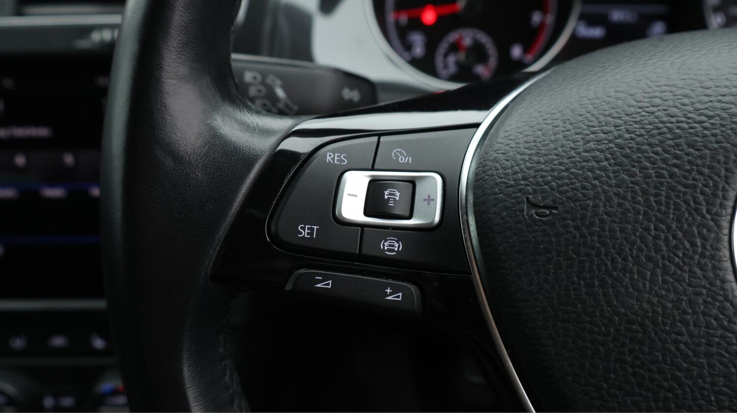 Used Volkswagen Golf 2020 for sale - 76012595: Photo 25
