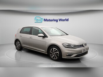 Used Volkswagen Golf 2020 for sale - 76012595: Photo 2