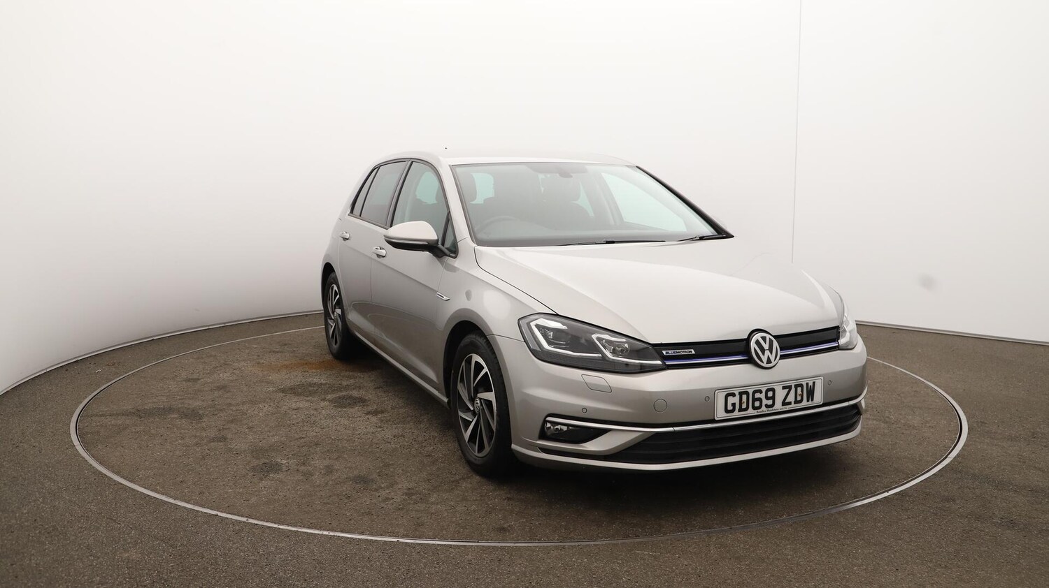 Used Volkswagen Golf 2020 for sale - 76012595: Photo 44