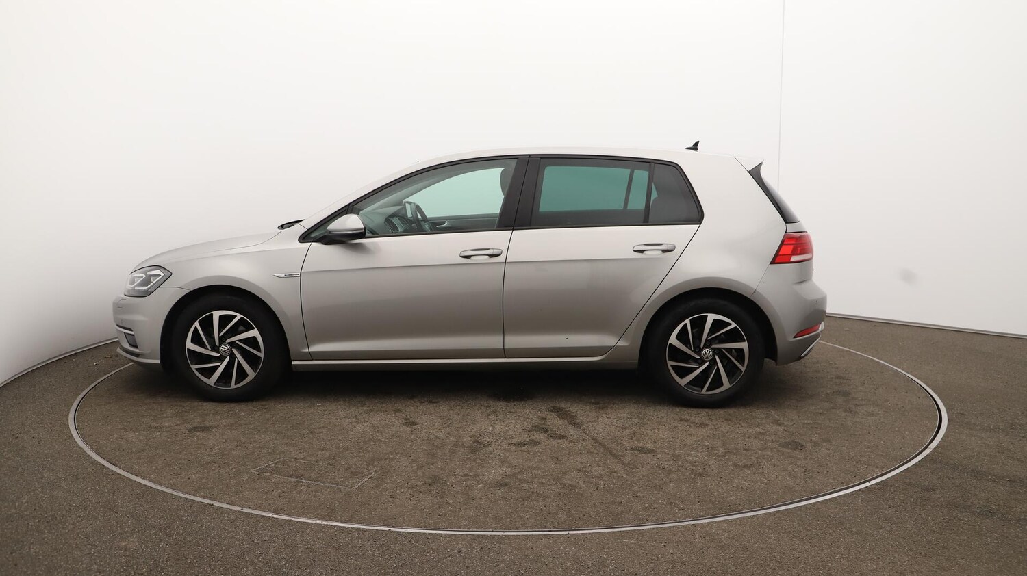 Used Volkswagen Golf 2020 for sale - 76012595: Photo 66