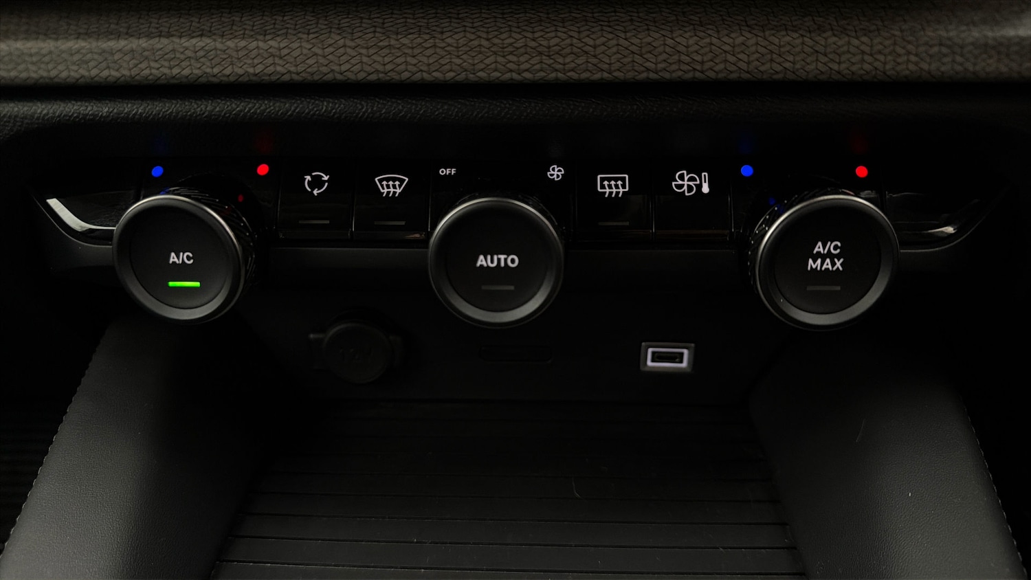 Used Citroen C5 X 2022 for sale - 78011830: Photo 11