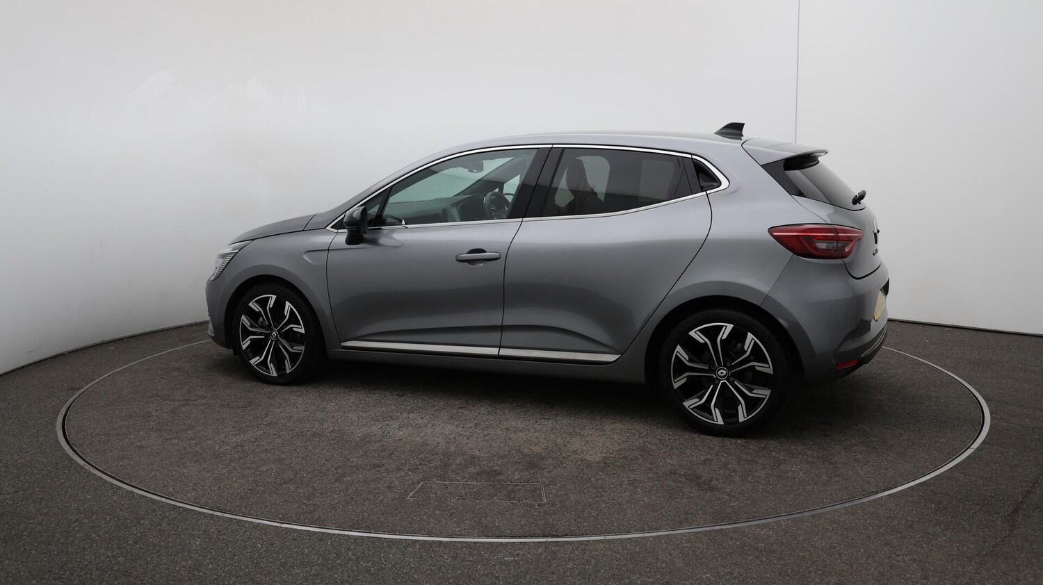 Used Renault Clio 2022 for sale - 76151389: Photo 39