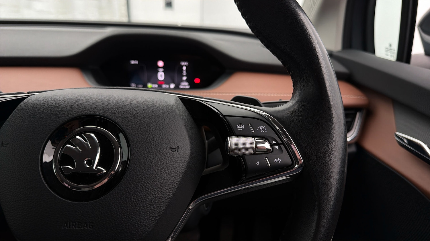 Used Skoda Enyaq 2021 for sale - 78053719: Photo 24