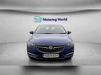 Used Vauxhall Insignia 2019 for sale - 79386475: Photo