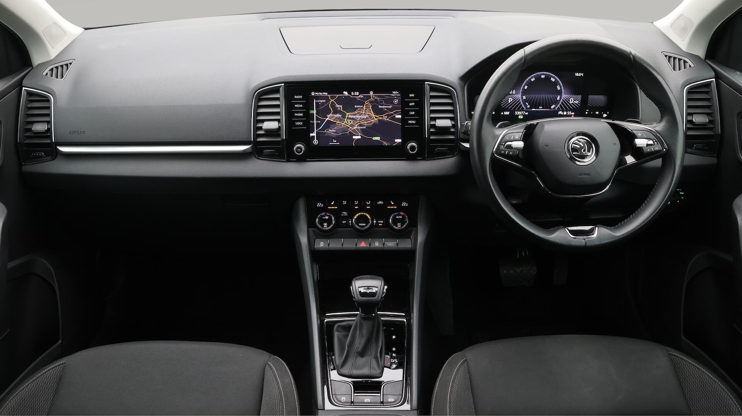 Used Skoda Karoq 2023 for sale - 76472639: Photo 14