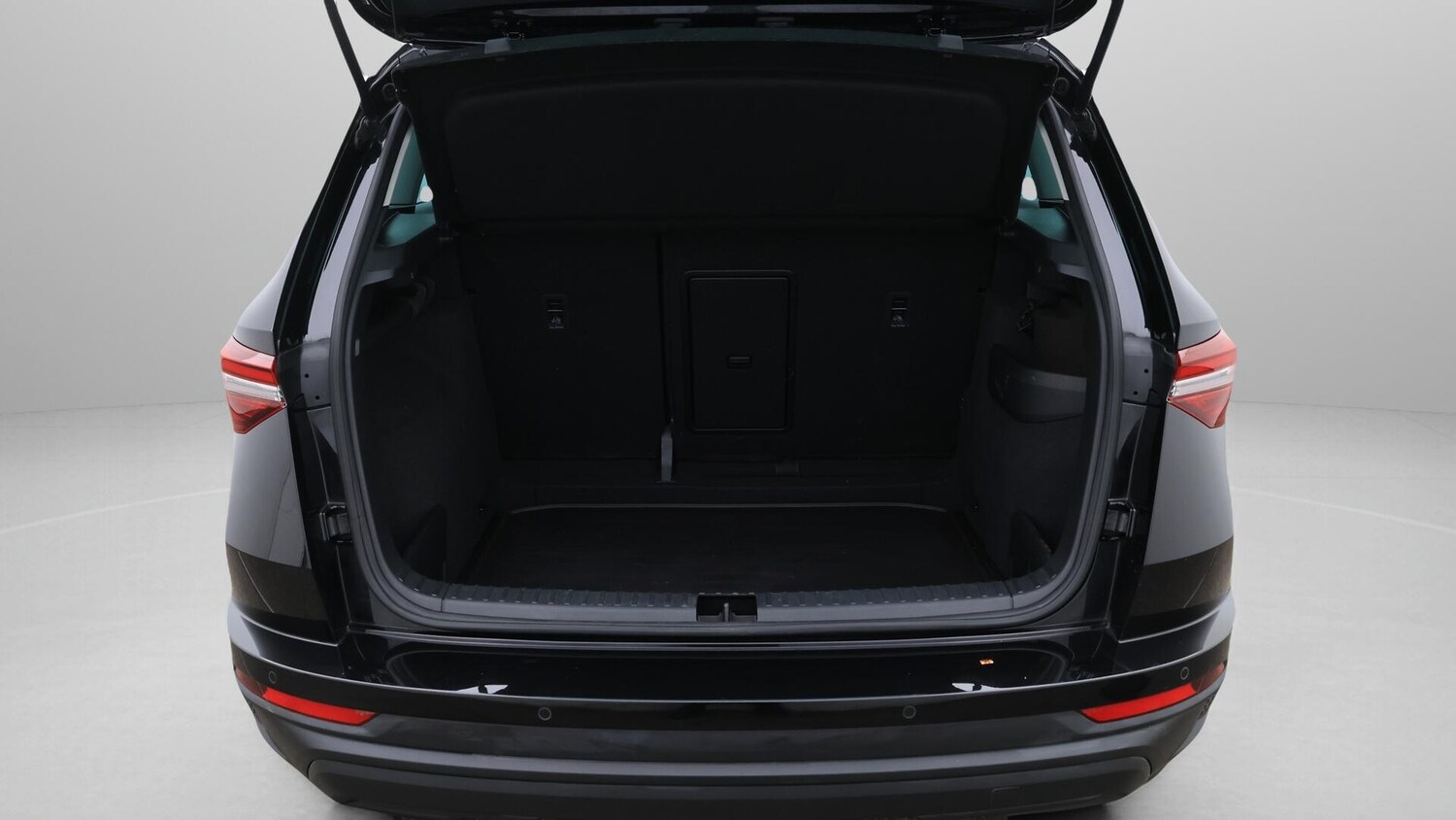 Used Skoda Karoq 2023 for sale - 76472639: Photo 18