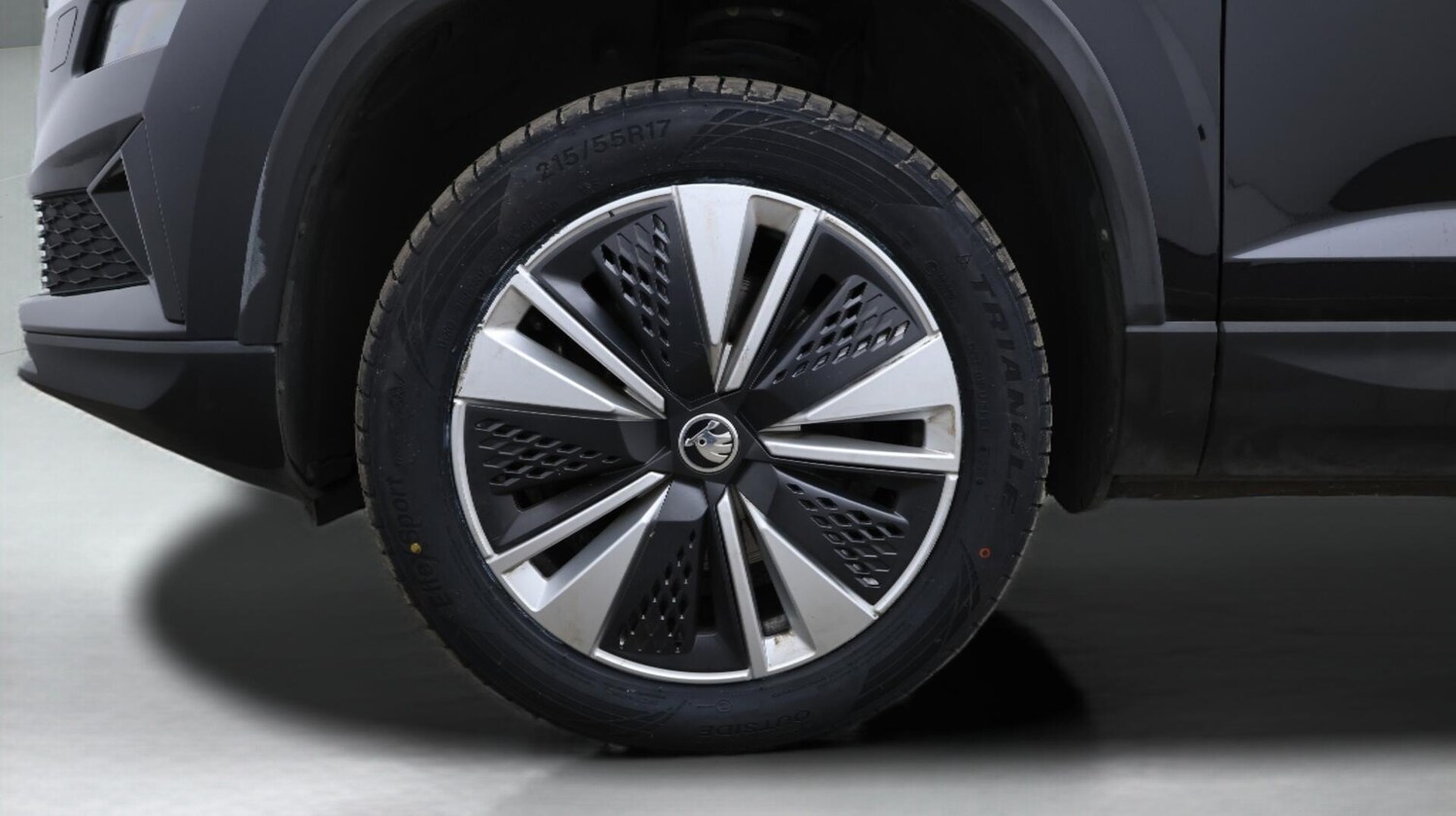 Used Skoda Karoq 2023 for sale - 76472639: Photo 19