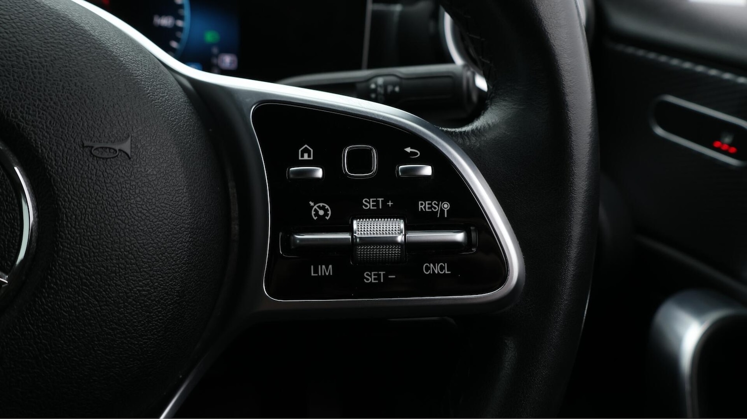 Used Mercedes-Benz A-Class 2018 for sale - 76159024: Photo 19