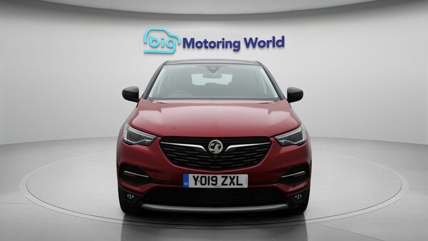 Used Vauxhall Grandland X 2019 for sale - 76296025: Photo 3