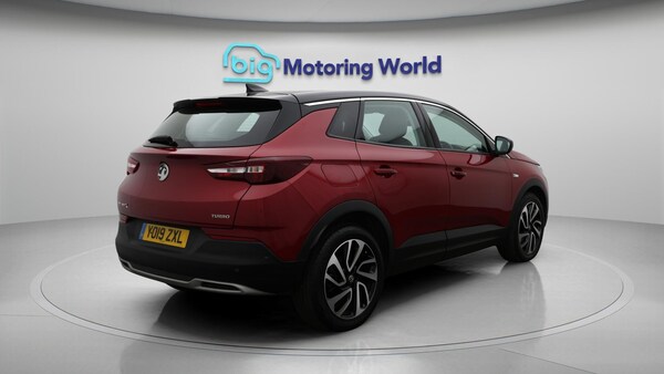 Used Vauxhall Grandland X 2019 for sale - 76296025: Photo 8