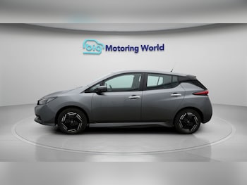 Used Nissan Leaf 2022 for sale - 77421400: Photo