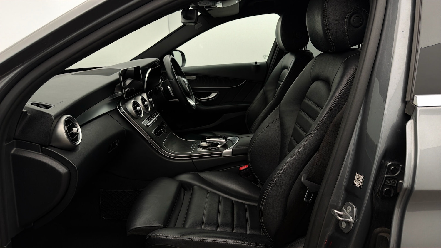 Used Mercedes-Benz C Class 2020 for sale - 78011836: Photo 13