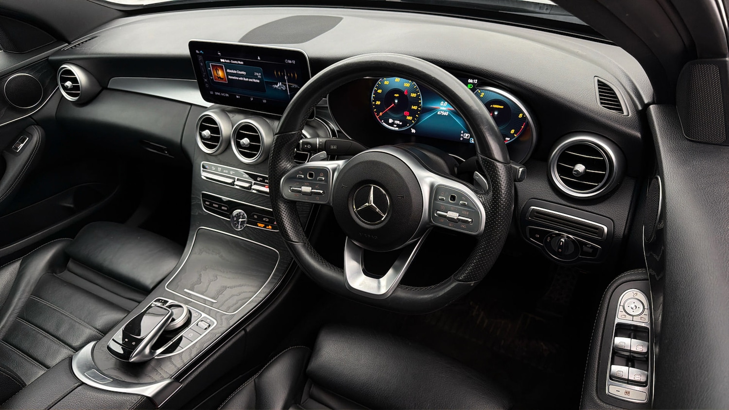 Used Mercedes-Benz C Class 2020 for sale - 78011836: Photo 9