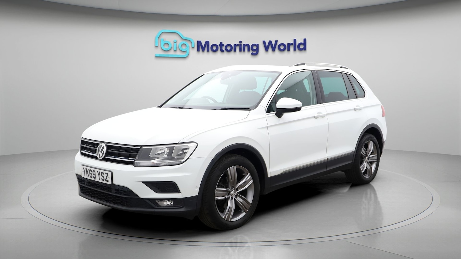 Used Volkswagen Tiguan 2019 for sale - 77610249: Photo 3