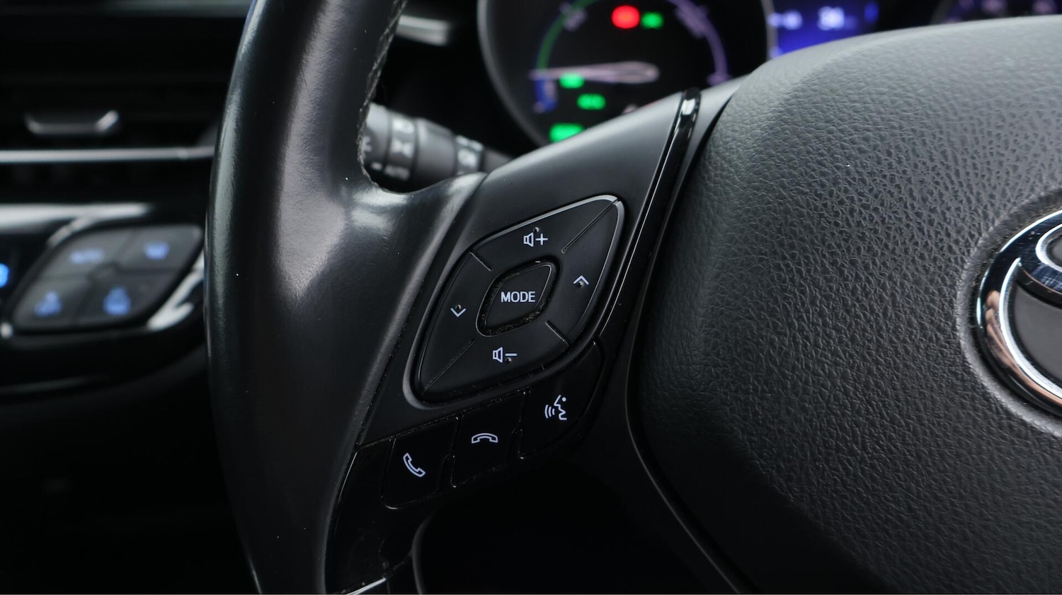Used Toyota C-HR 2019 for sale - 76158657: Photo 27