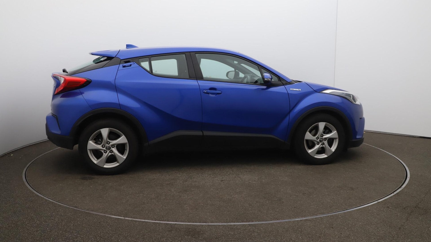 Used Toyota C-HR 2019 for sale - 76158657: Photo 52