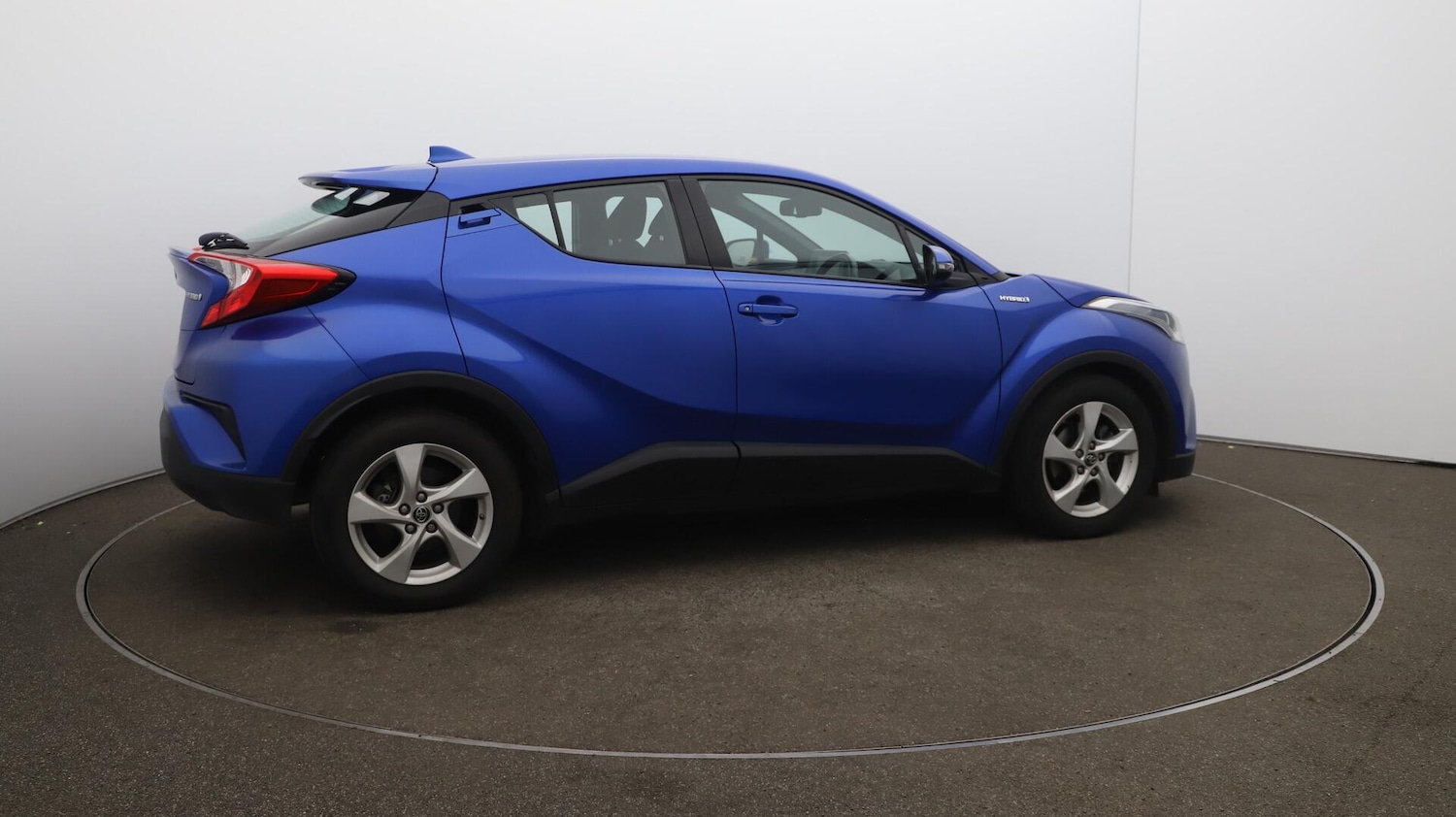 Used Toyota C-HR 2019 for sale - 76158657: Photo 53