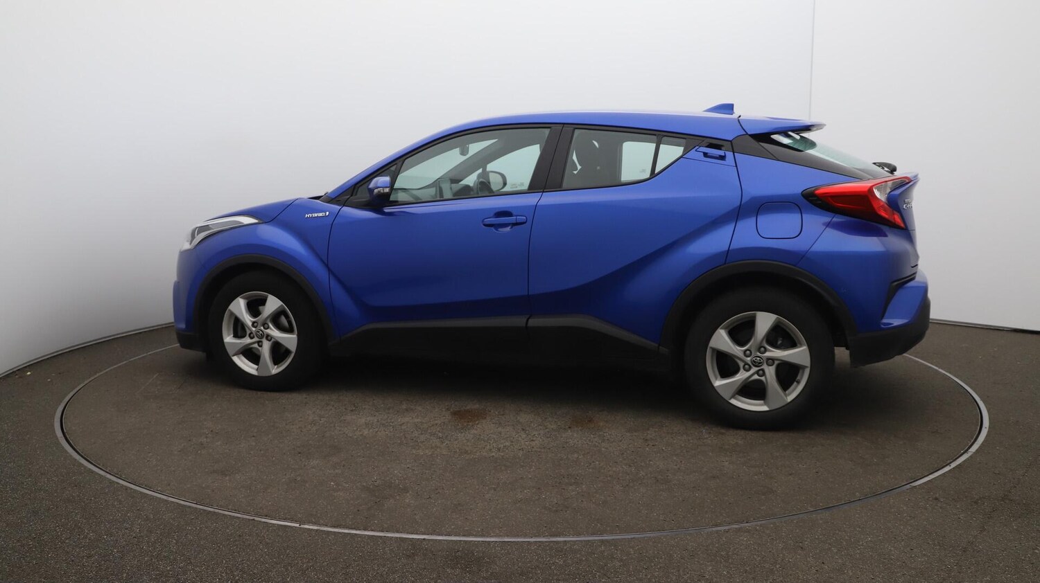 Used Toyota C-HR 2019 for sale - 76158657: Photo 60