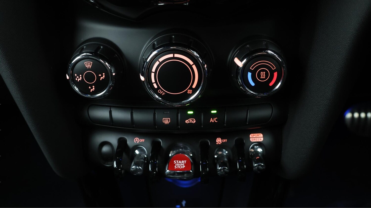 Used MINI Hatch 2021 for sale - 76658943: Photo 13