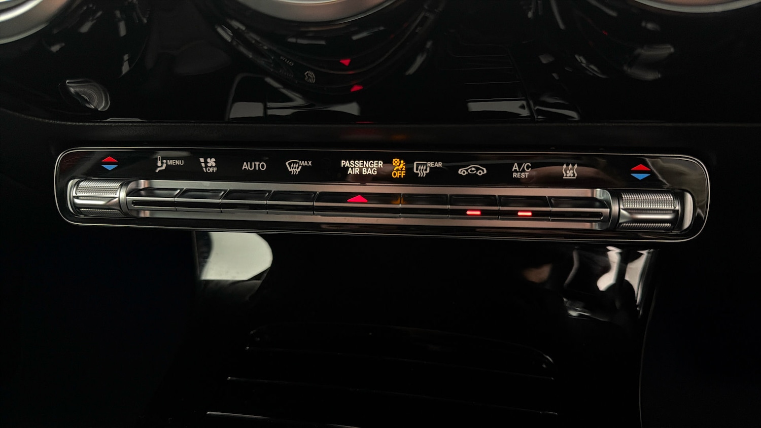 Used Mercedes-Benz A-Class 2020 for sale - 78210365: Photo 11