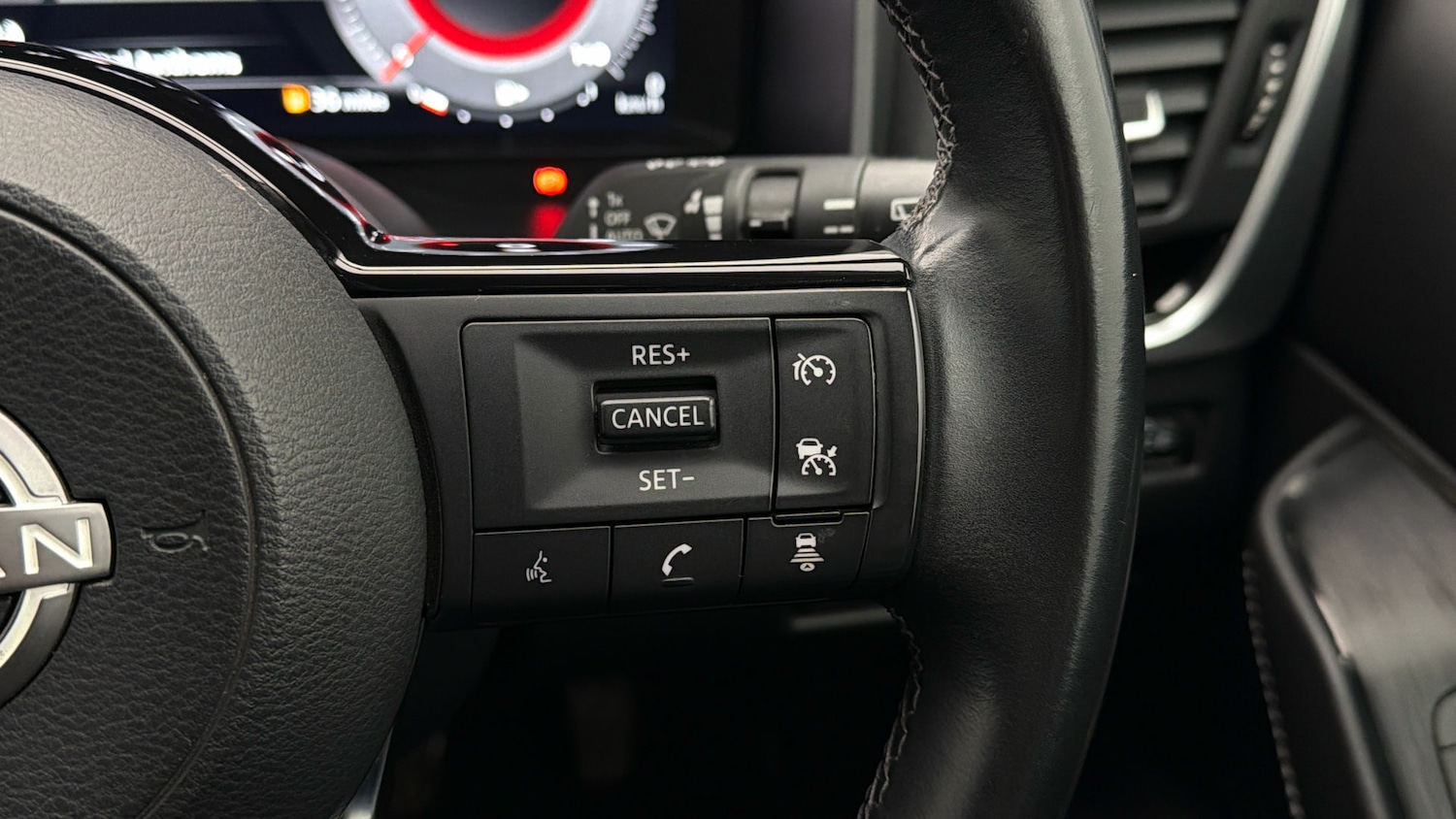 Used Nissan Qashqai for sale - 78026320: Photo 23