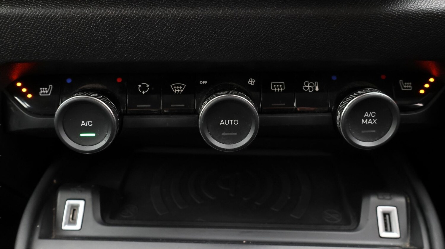 Used Citroen e-C4 for sale - 77271463: Photo 12