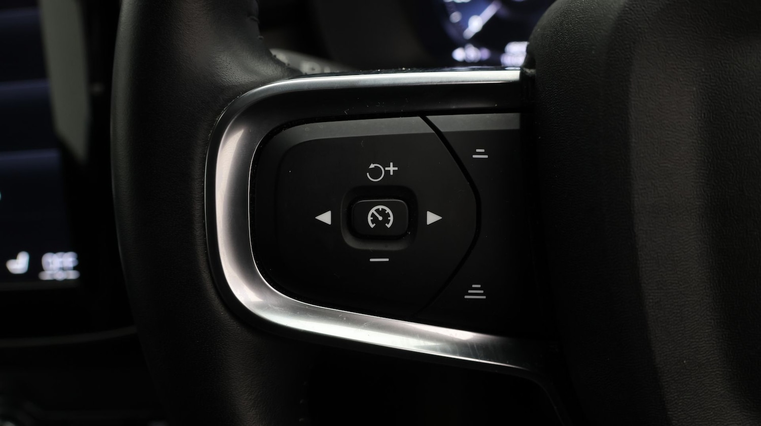 Used Volvo XC40 2020 for sale - 77622276: Photo 22