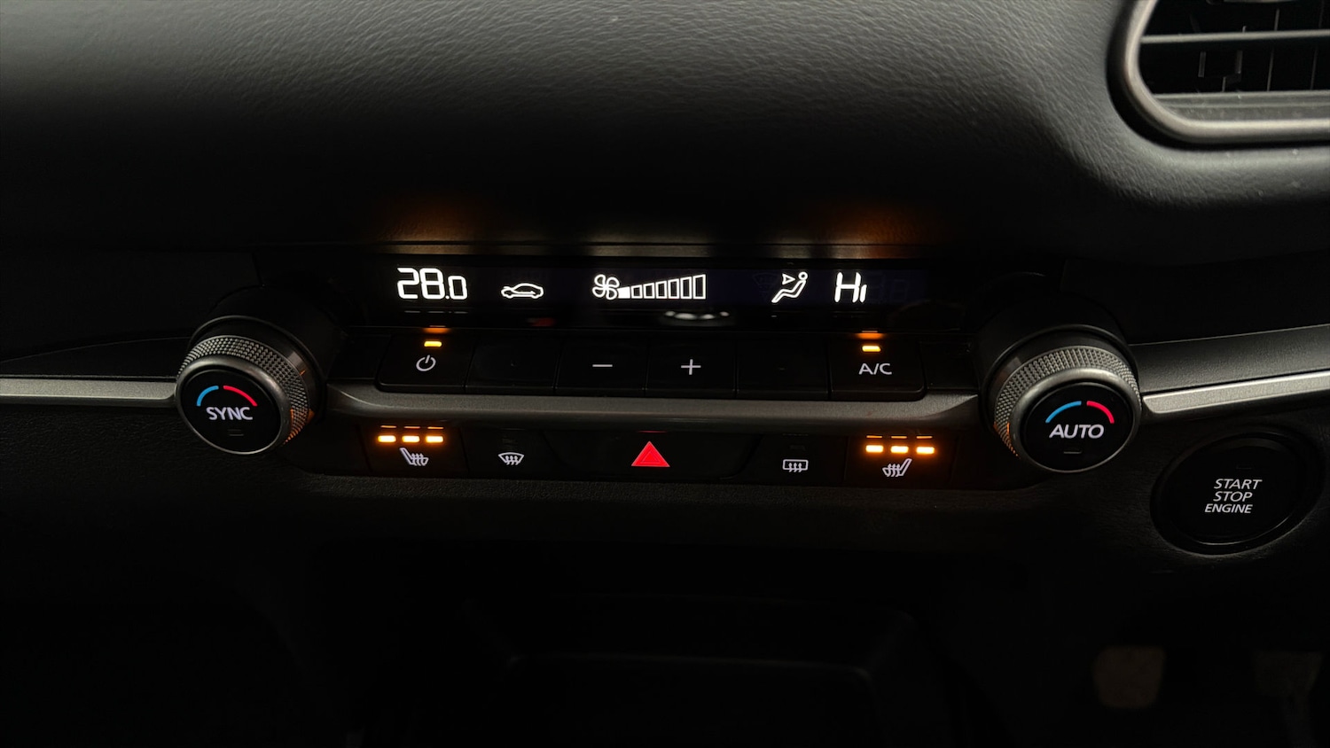 Used Mazda CX-30 2022 for sale - 77974112: Photo 11