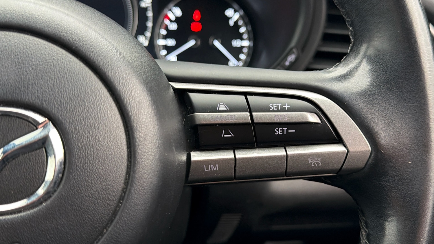 Used Mazda CX-30 2022 for sale - 77974112: Photo 23