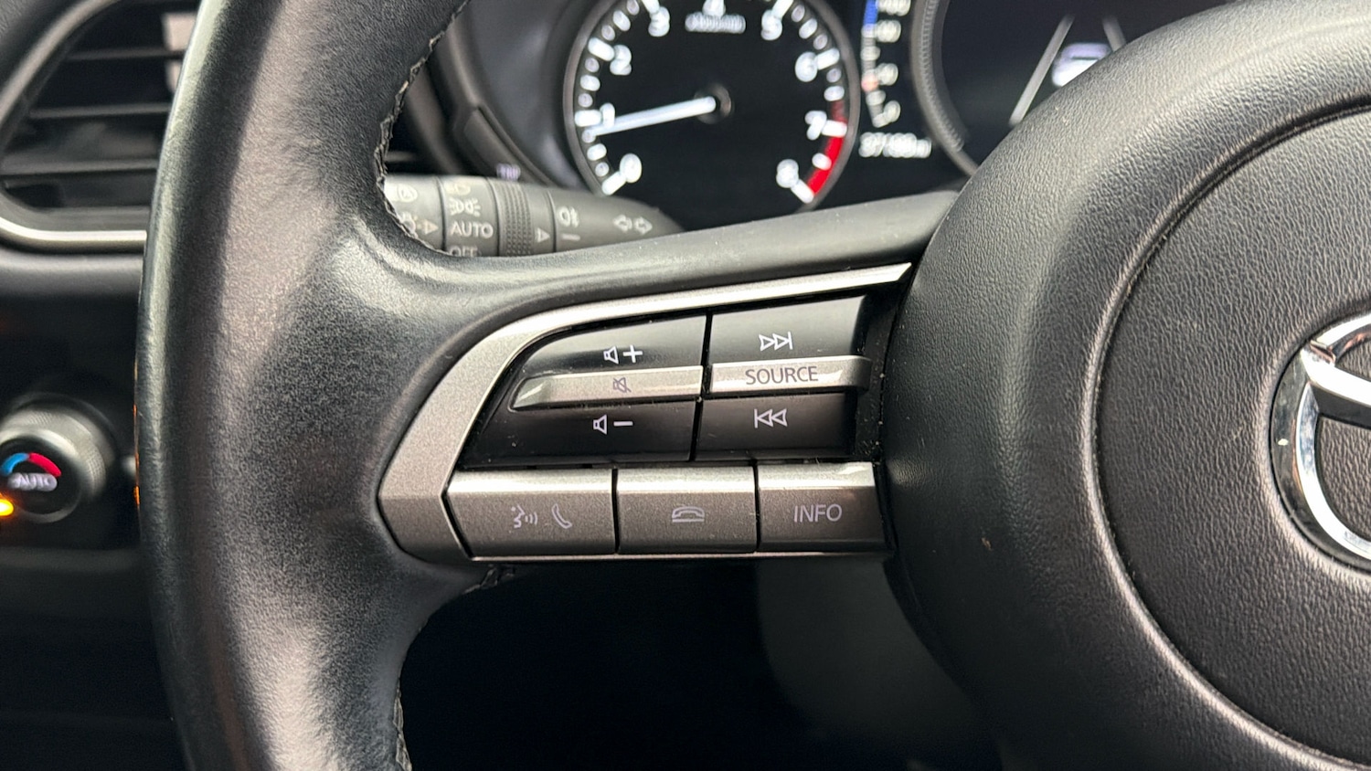 Used Mazda CX-30 2022 for sale - 77974112: Photo 24