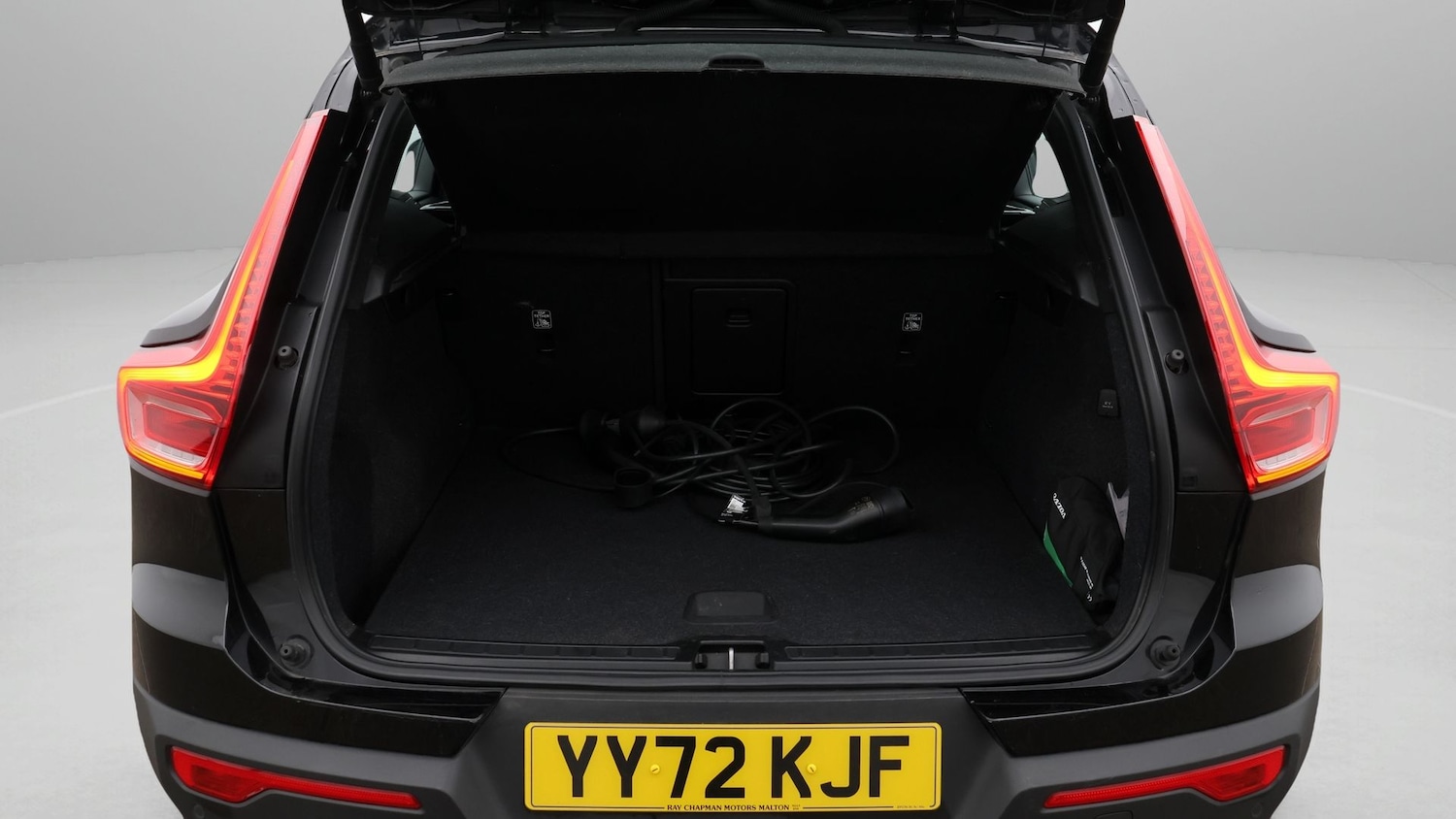 Used Volvo XC40 2022 for sale - 77557111: Photo 17