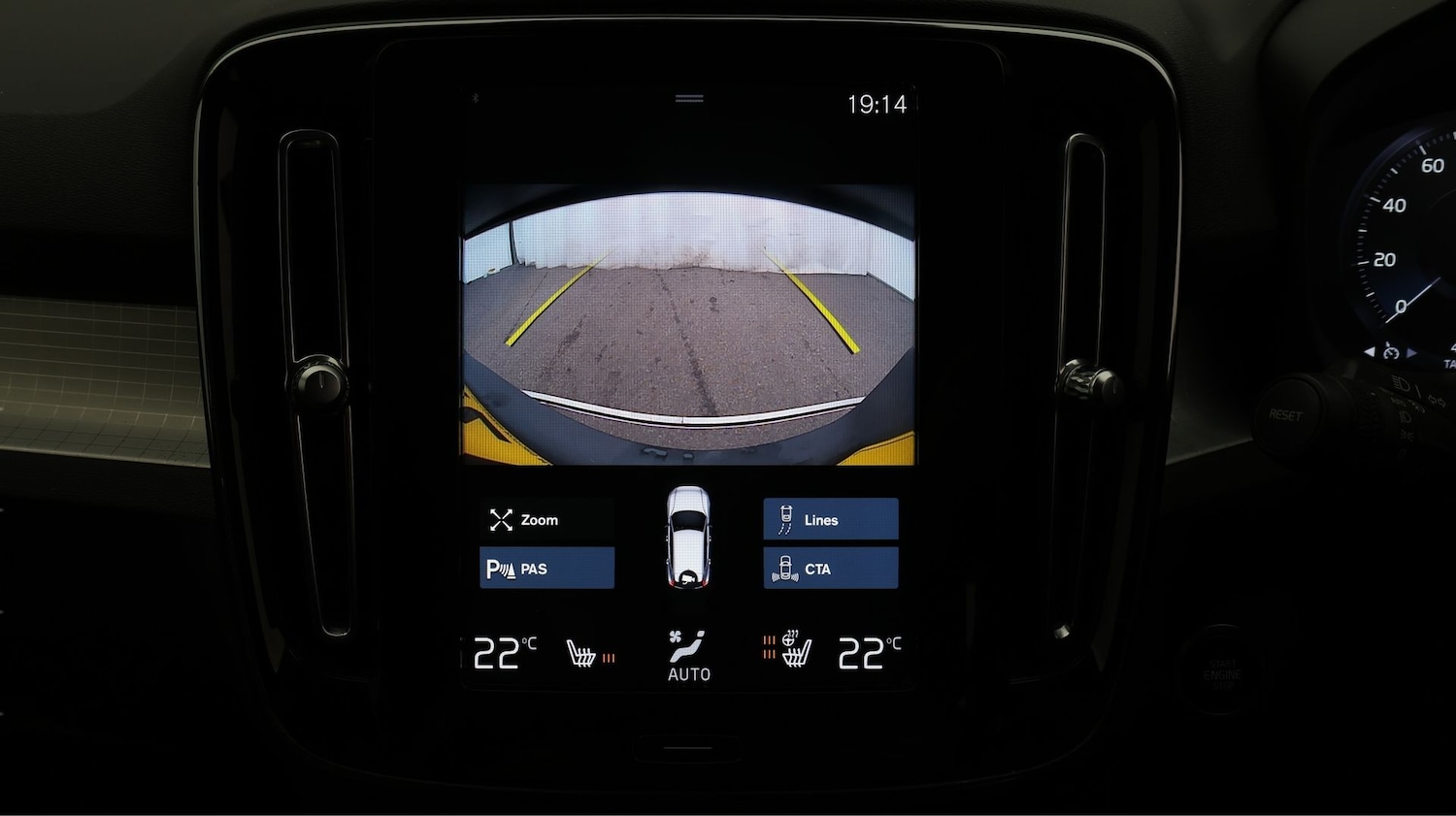 Used Volvo XC40 2022 for sale - 77557111: Photo 23