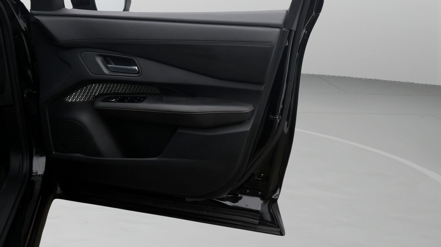 Used Nissan ARIYA for sale - 77467128: Photo 15