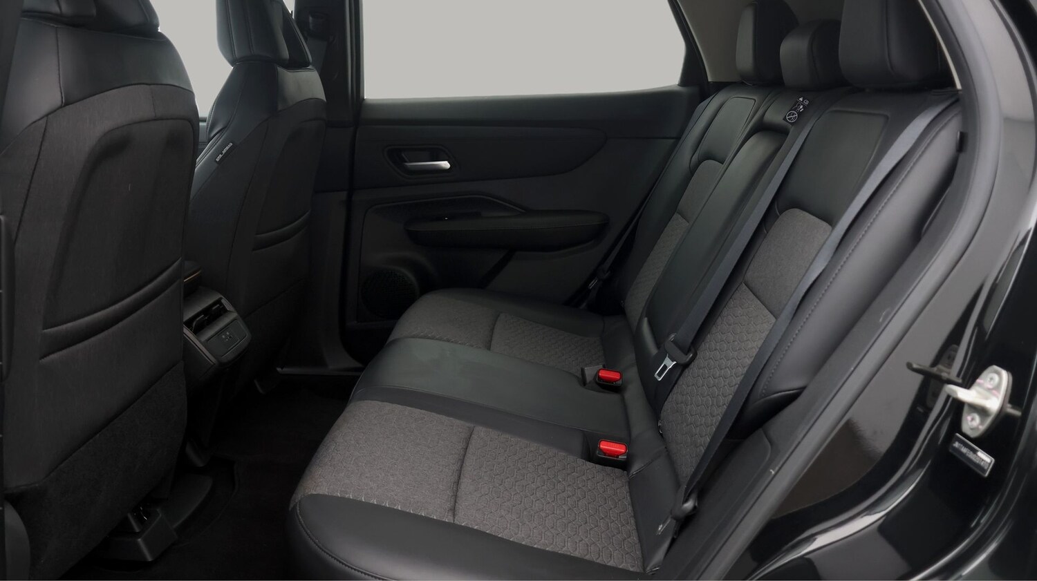 Used Nissan ARIYA for sale - 77467128: Photo 16