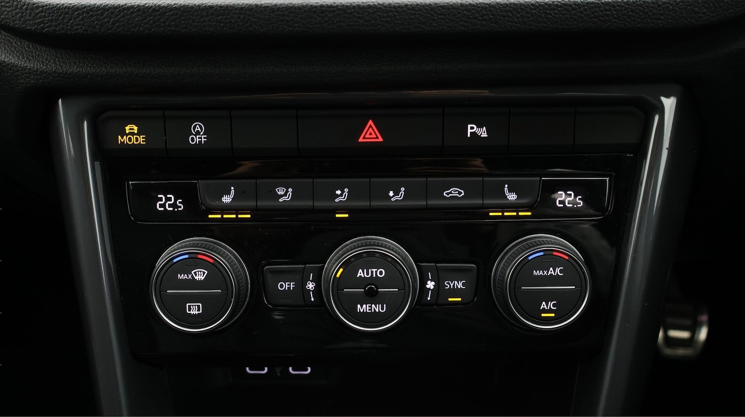 Used Volkswagen T-Roc 2022 for sale - 77689467: Photo 12