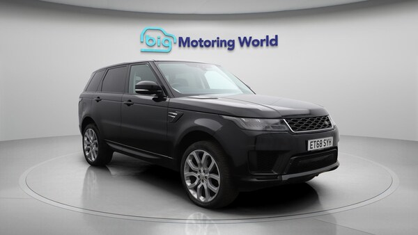 Used Land Rover Range Rover Sport 2019 for sale - 76260576: Photo 2