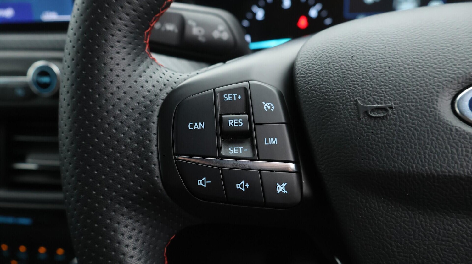 Used Ford Focus 2020 for sale - 75964499: Photo 24