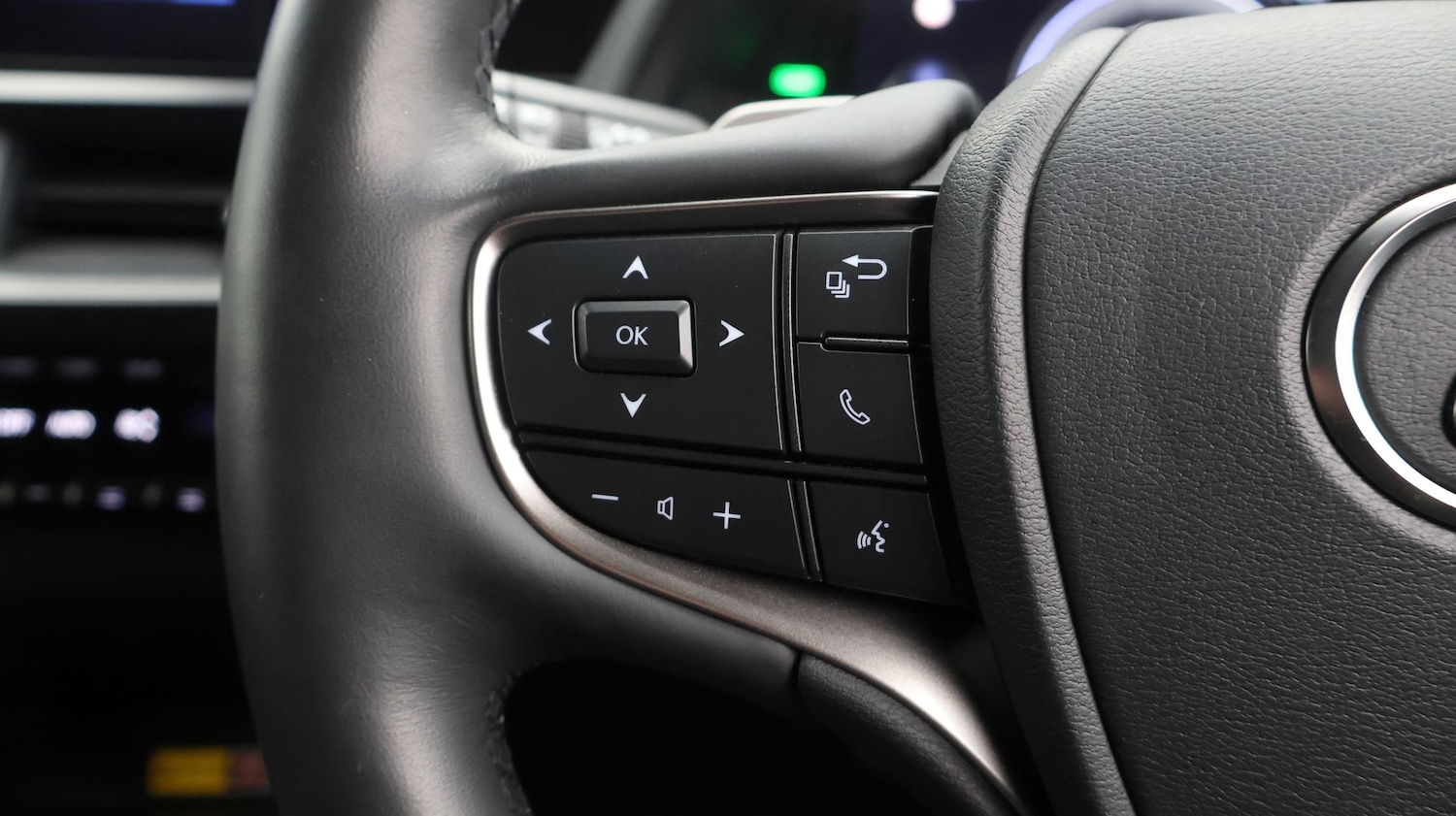 Used Lexus UX 2024 for sale - 77570222: Photo 23