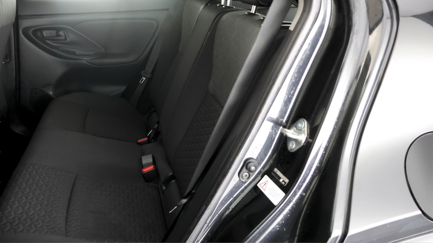 Used Toyota Yaris Cross 2022 for sale - 77747590: Photo 15