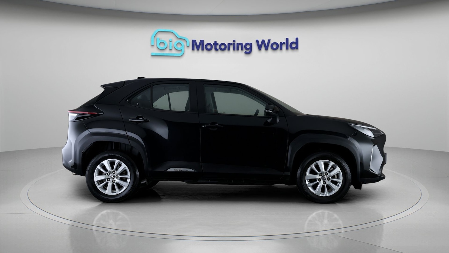 Used Toyota Yaris Cross 2022 for sale - 77747590: Photo 8