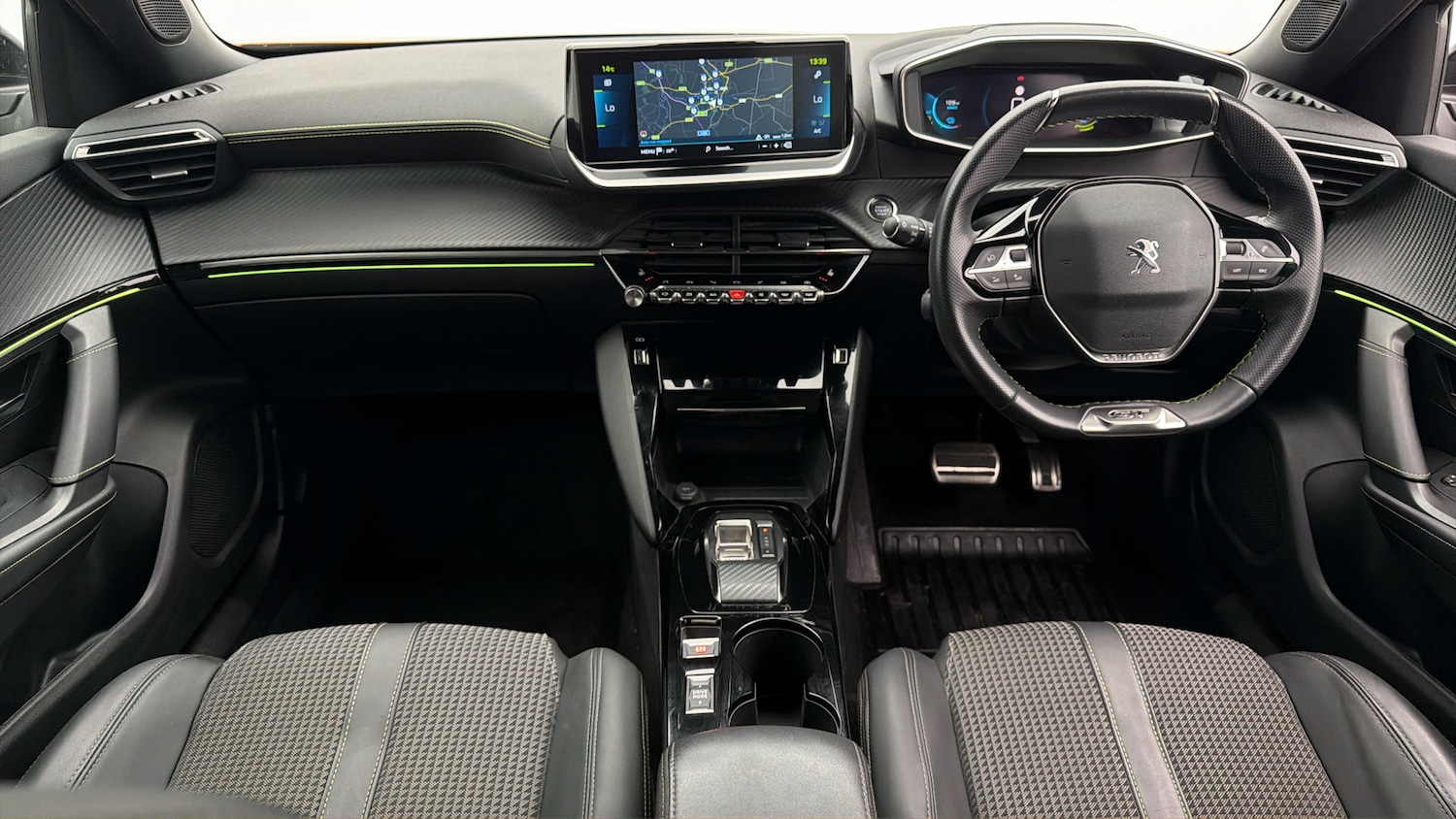 Used Peugeot 2008 2023 for sale - 78043332: Photo 12