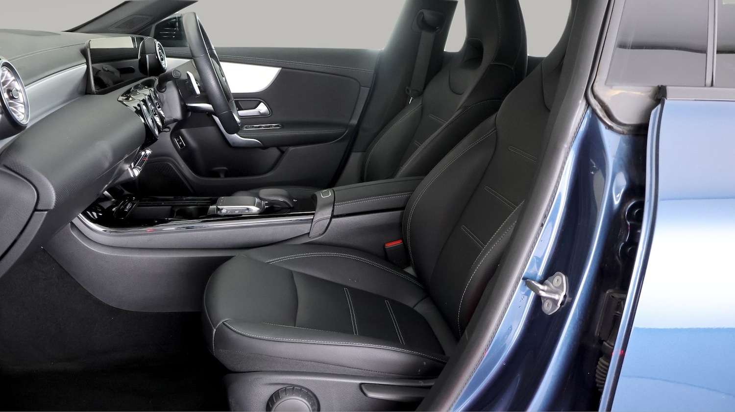 Used Mercedes-Benz CLA 2022 for sale - 77890130: Photo 14