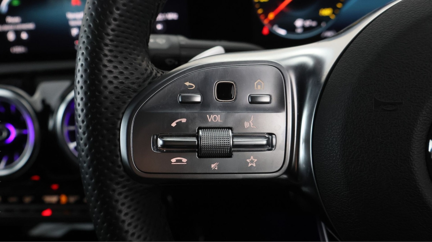 Used Mercedes-Benz CLA 2022 for sale - 77890130: Photo 23