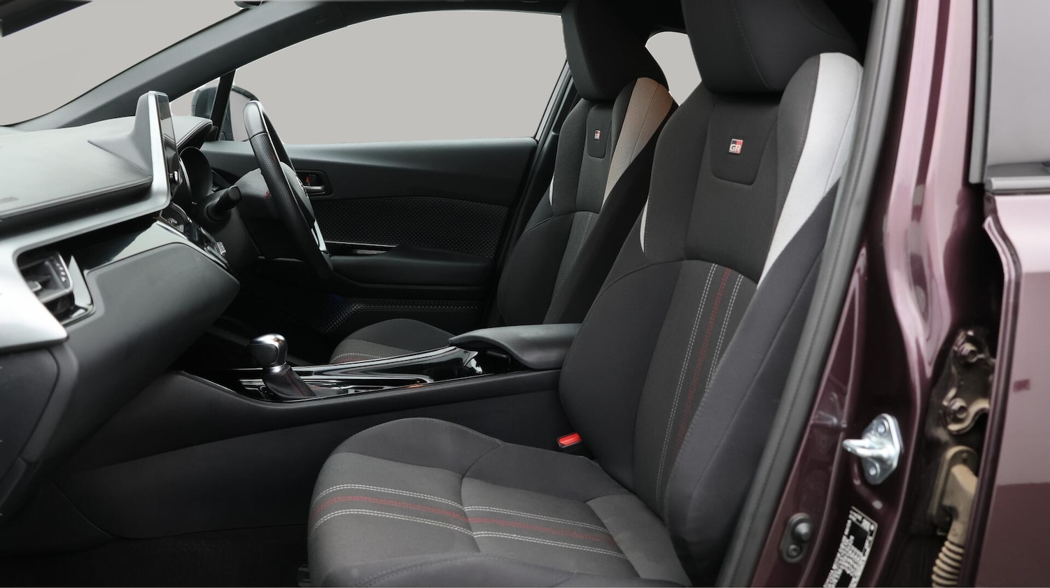 Used Toyota C-HR 2022 for sale - 76549591: Photo 15